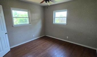 425 NW Oak Park Rd, Bartlesville, OK 74003