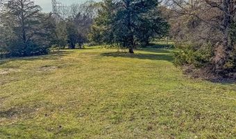 1072 County Road 2395, Alvord, TX 76225