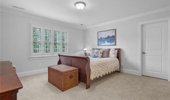 105 Sycamore Commons Ln, Advance, NC 27006