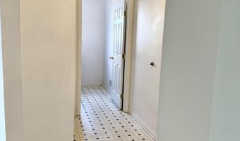 2341 Timbercrest Court Ct, Ann Arbor, MI 48103