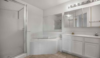 43782 BROOKLINE Ter, Ashburn, VA 20147