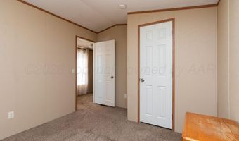 2420 E Willow Creek Dr, Amarillo, TX 79108