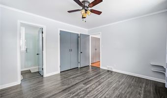 1039 Glamorgan St, Alliance, OH 44601