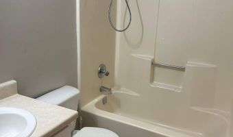 408 Dora St, Albertville, AL 35950