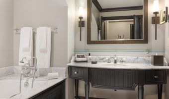 130 Daybreak Rd #Hs619, Avon, CO 81620