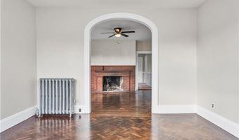 171 Norwood Ave, Cranston, RI 02905