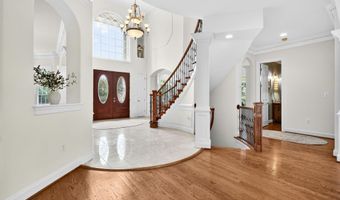 6623 LOCUST Way, Annandale, VA 22003