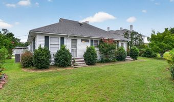 12 Dyal St, Baxley, GA 31513