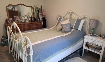 107 Redwood Dr, Barnegat, NJ 08005