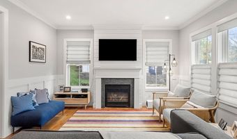 18 Breck Ave 18, Boston, MA 02135