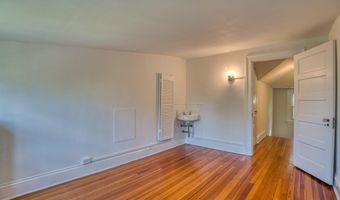 3925 CANTERBURY Rd, Baltimore, MD 21218