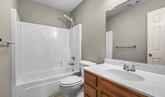 906 SW Summit Chase Rd, Bentonville, AR 72712