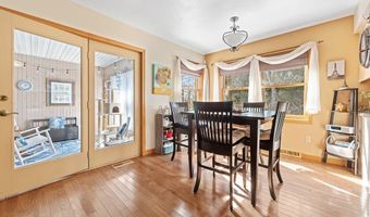 853 Fairway Dr, Alliance, OH 44601