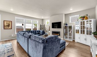 2821 NW 8TH Pl, Battle Ground, WA 98604