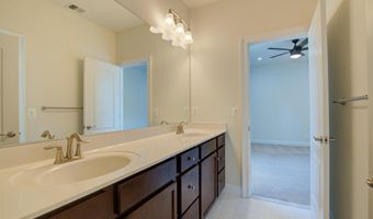 23685 KILKERRAN Dr, Aldie, VA 20105