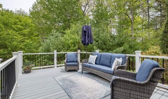 212 Oak Hill Rd, Barrington, NH 03825