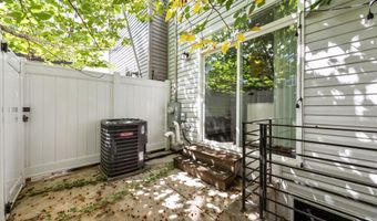 2312 PIERCE St, Philadelphia, PA 19145