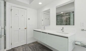 19 Highland Dr, Amherst, NH 03031