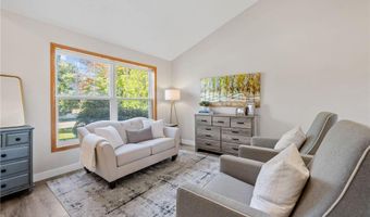 9258 Tyne Ln, Inver Grove Heights, MN 55077
