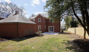 5135 MASSACHUSETTS Ave, Bethesda, MD 20816