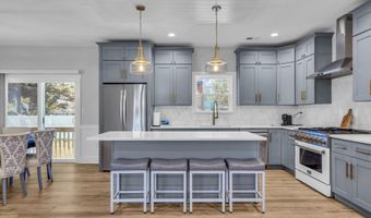 400 Anchor Ave, Beachwood, NJ 08722