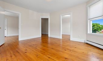 730 Hale 3L, Beverly, MA 01915
