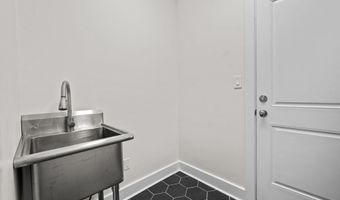 4101 HIGH POINT Ct, Annandale, VA 22003