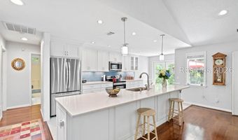 60 Thomas Sumter St, Beaufort, SC 29907