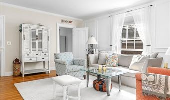 36 Kay St 5, Newport, RI 02840