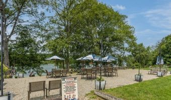 130 Lake Iliff Rd, Andover, NJ 07860
