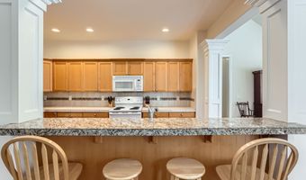 20820 YOSEMITE St, Aurora, OR 97002