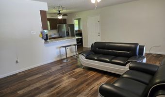 530 Easterbrook St, Bay St. Louis, MS 39520
