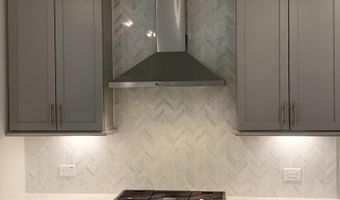 1607 Starlit Sky Ln, Cary, NC 27519