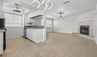 5330 Rod Ct 102, Las Vegas, NV 89122
