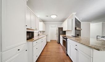 1809 East Dr, Bartlesville, OK 74006