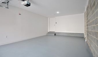 92 W 6TH St 2, Bayonne, NJ 07002