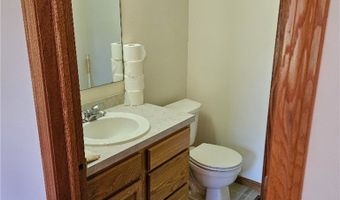 7071 Clark Rd, Atwater, OH 44201