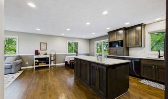 48124 268th St, Brandon, SD 57005