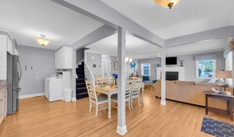 110 Trenton Ave, Point Pleasant Beach, NJ 08742