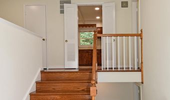 7513 SEBAGO Rd, Bethesda, MD 20817
