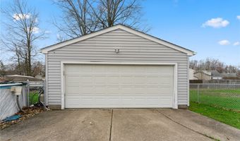 610 Notre Dame Ave, Austintown, OH 44515
