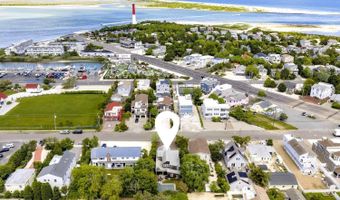 18 W 7TH St, Barnegat Light, NJ 08006
