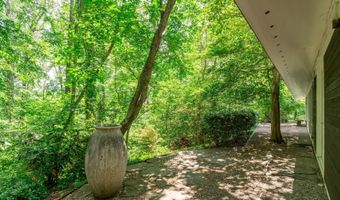 7201 BROXBURN Dr, Bethesda, MD 20817