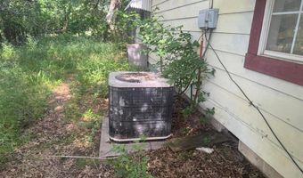 1024 C SW St, Ardmore, OK 73401