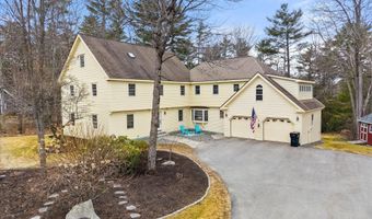 43 Darling Parke Dr, Bangor, ME 04401