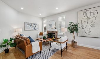 12 Britt Ct, Alameda, CA 94502