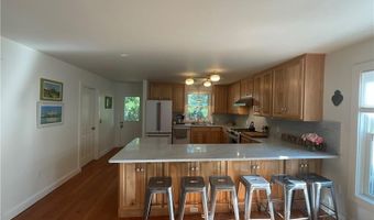 208 Chapel St, Block Island, RI 02807