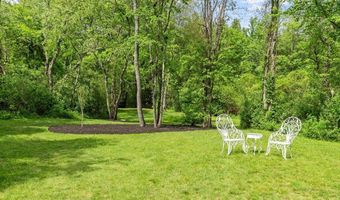 592 Sugar Rd, Bolton, MA 01740