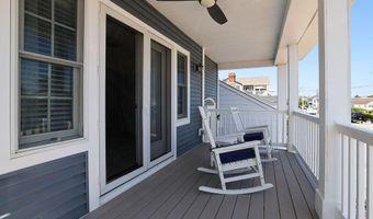 214 Iroquois Ave, Beach Haven, NJ 08008