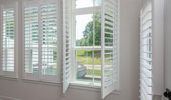 11029 AUGUSTA Ln 4, Berlin, MD 21811